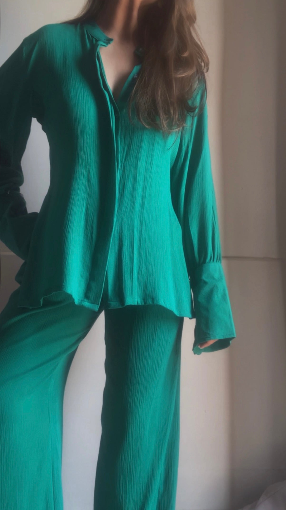 THE SEABED SET : Paris Green