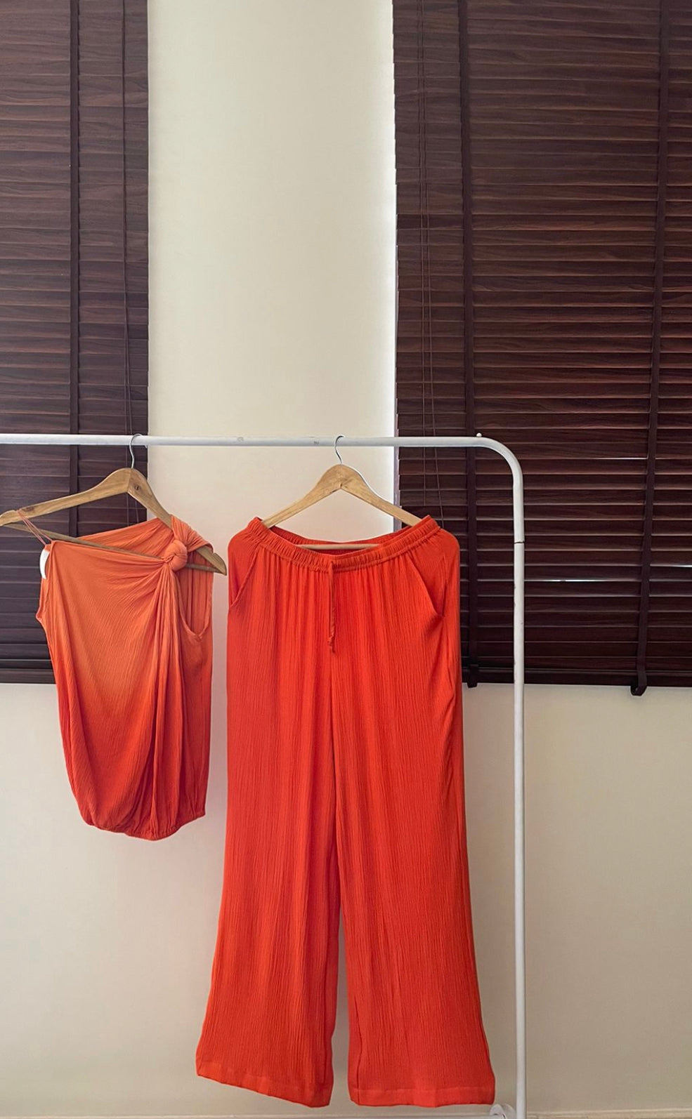 THE MAGMA SET : Peach And Orange Ombré