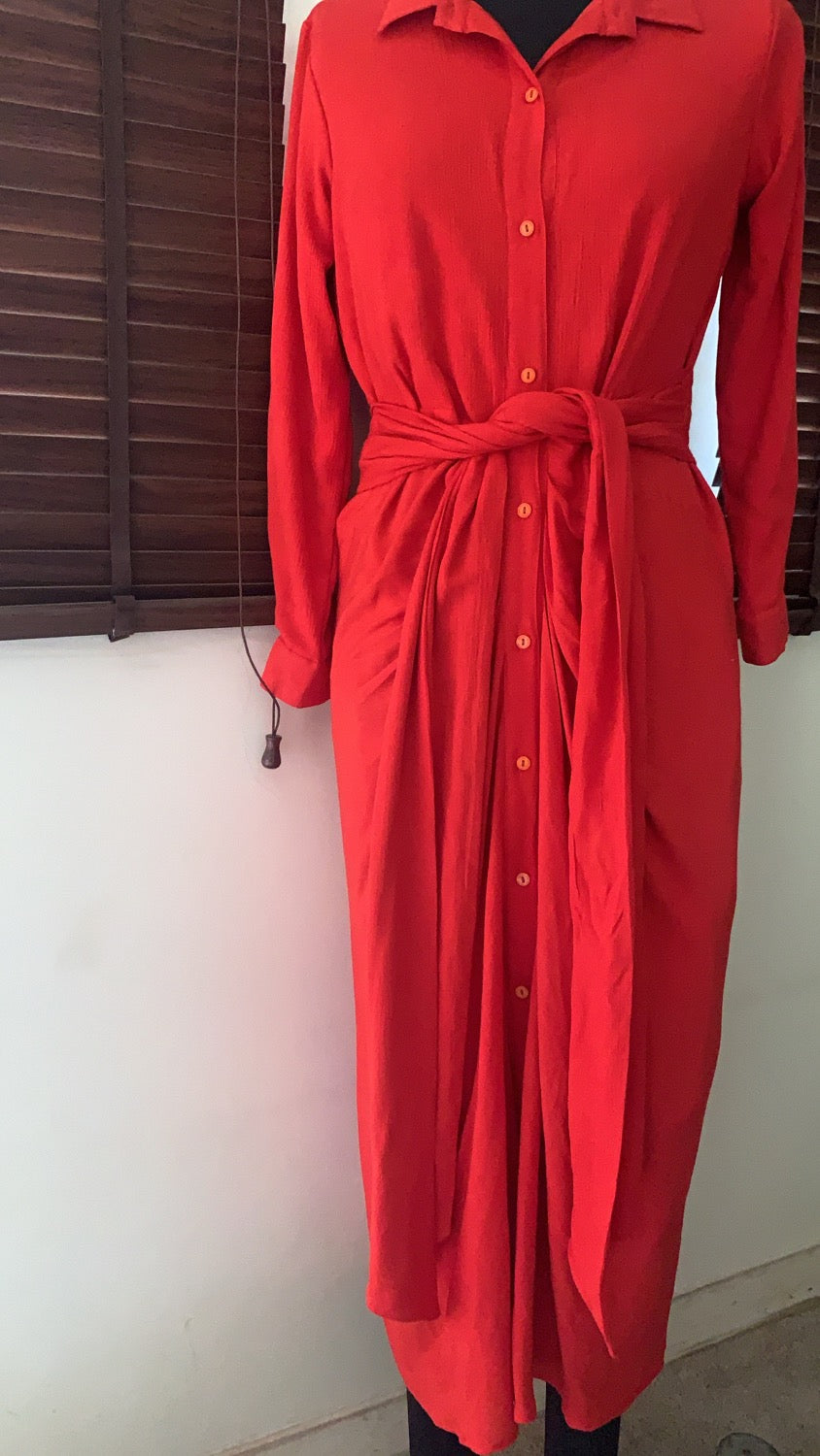 THE GODDESS OF EARTH DRESS : Cherry Red