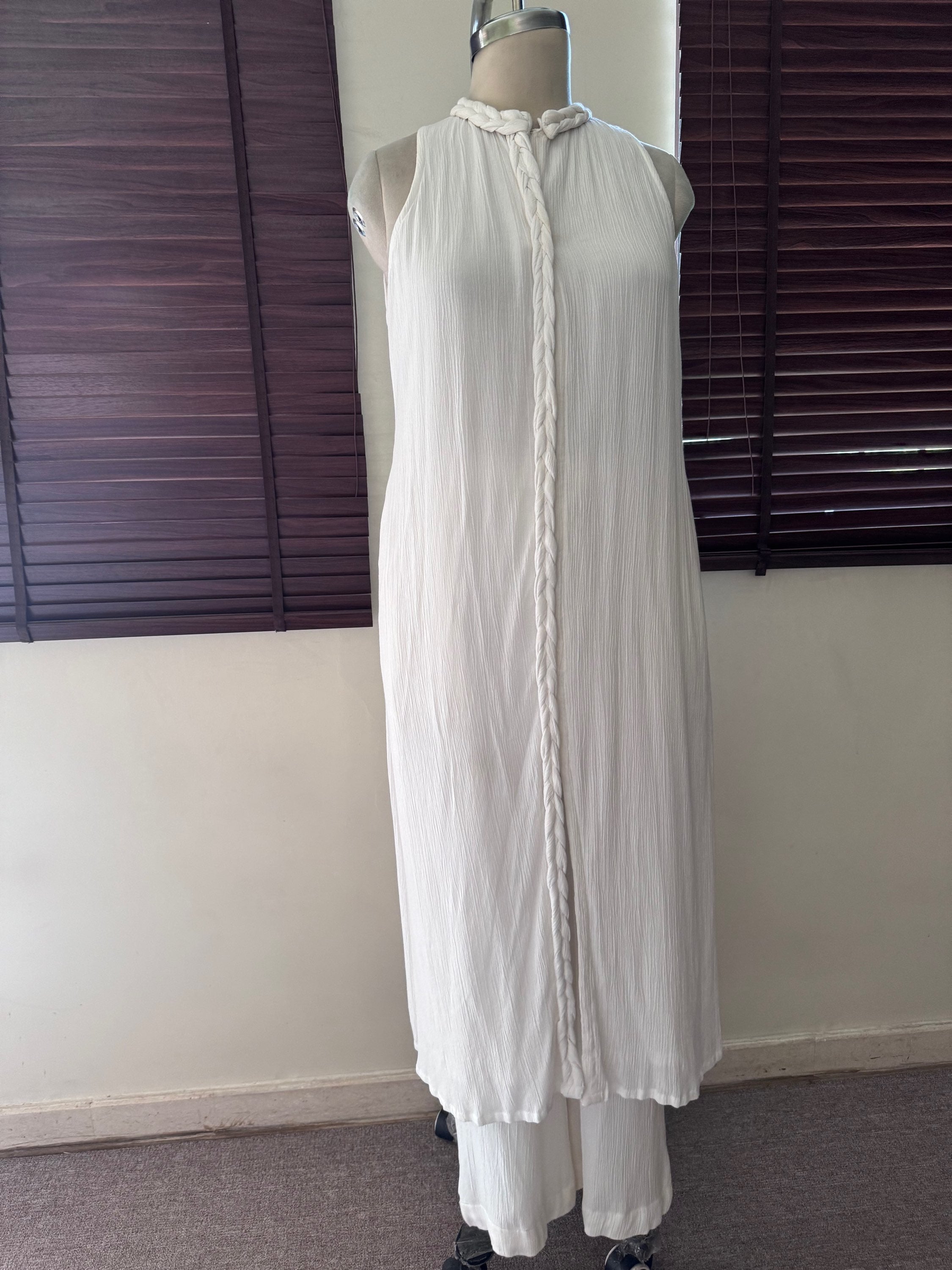The Sarai Set : White