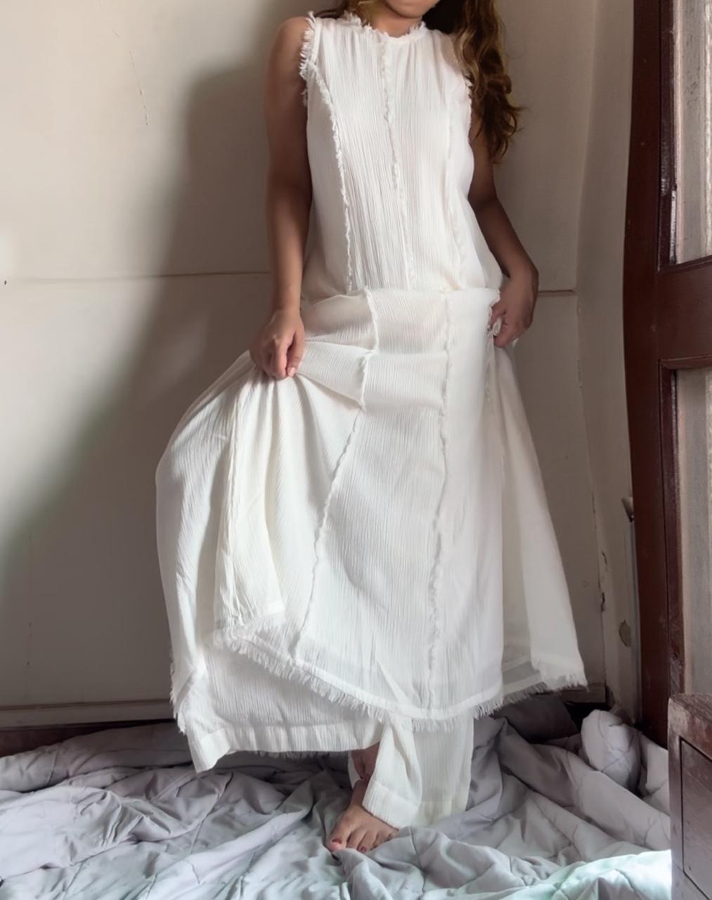 The Zaria Set : White
