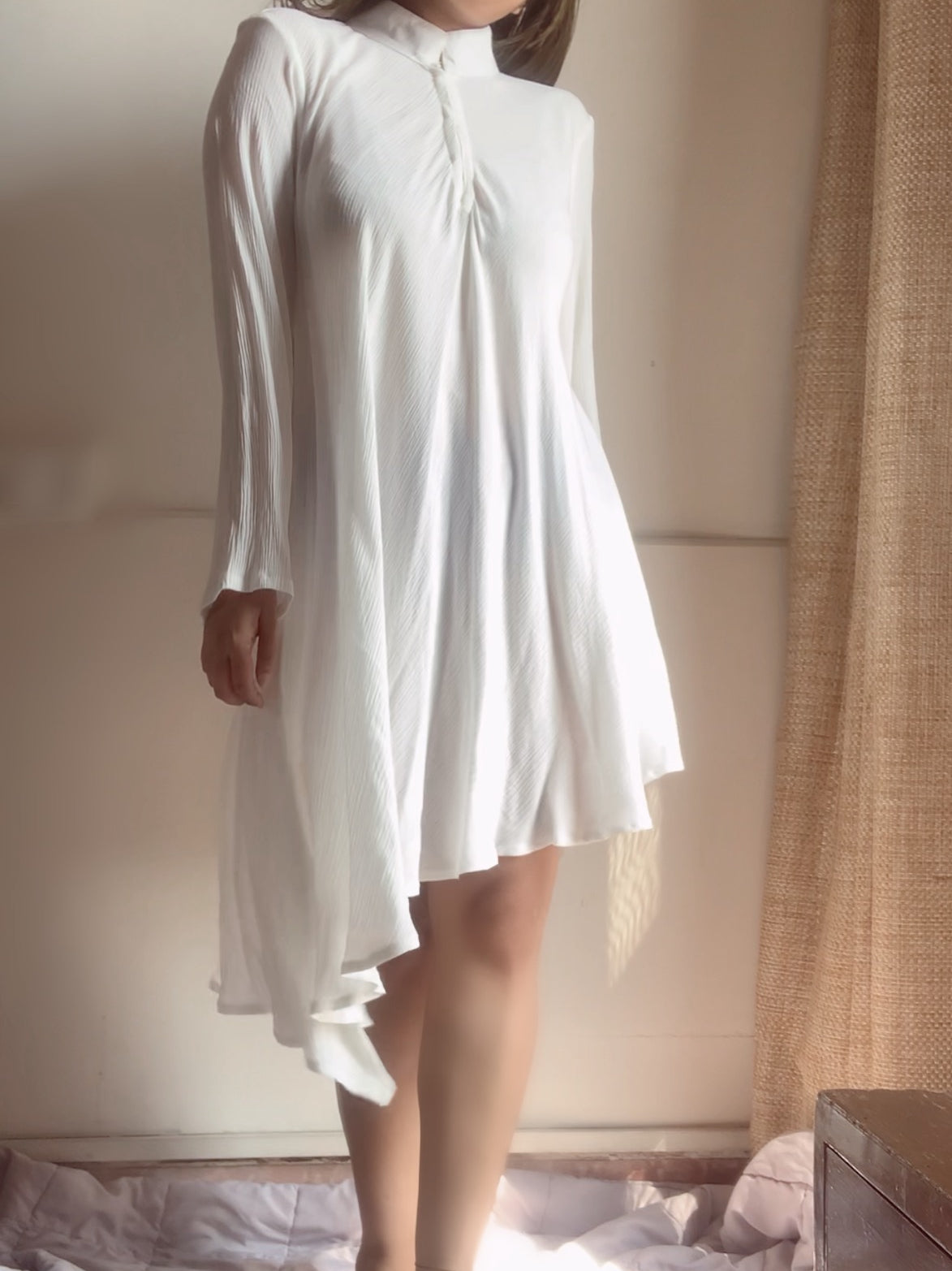 The Cora Top With Sleeves : White