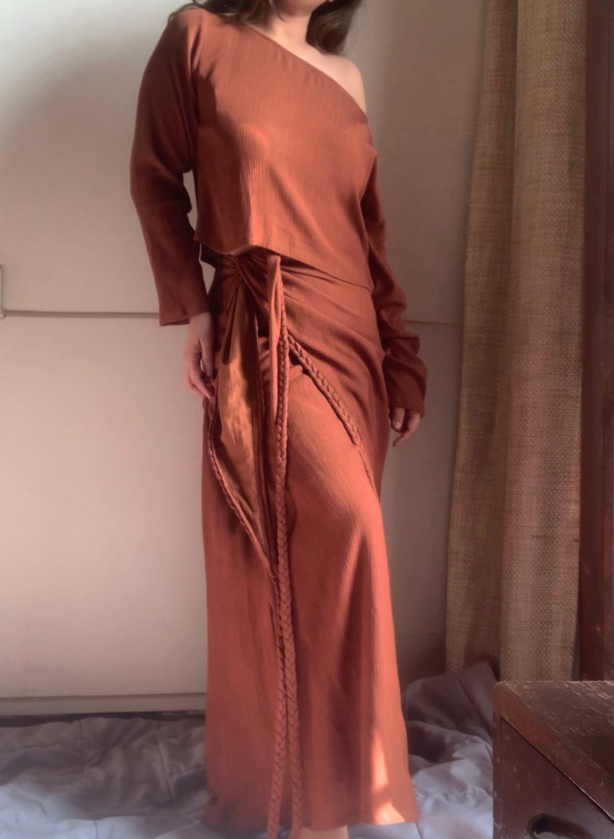 The Valencia : Brown