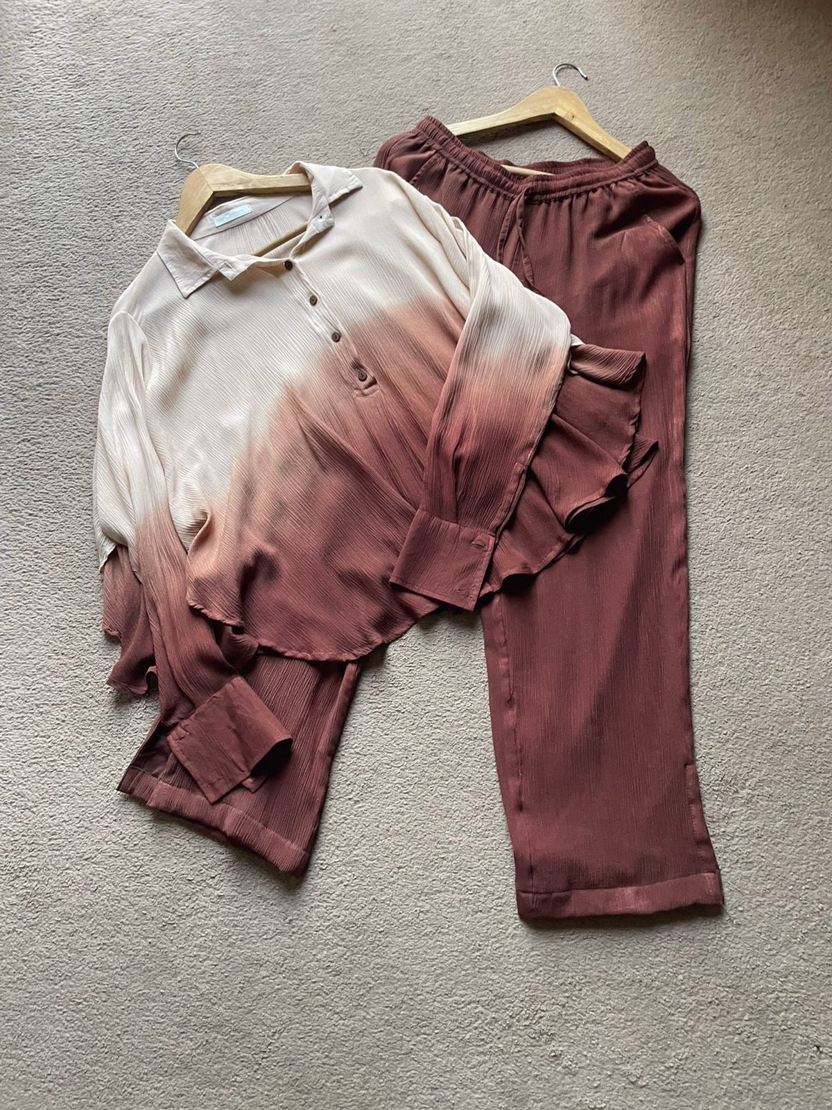The Swirl Set : Beige And Dark Brown Ombré