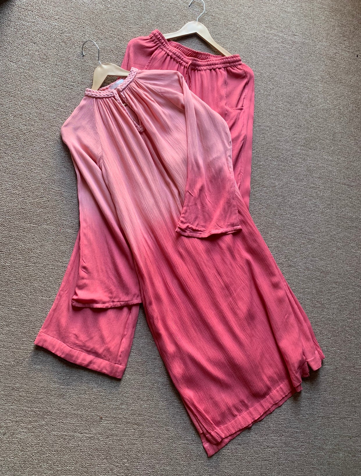The Mira Set Sleeves : Light Pink Ombré