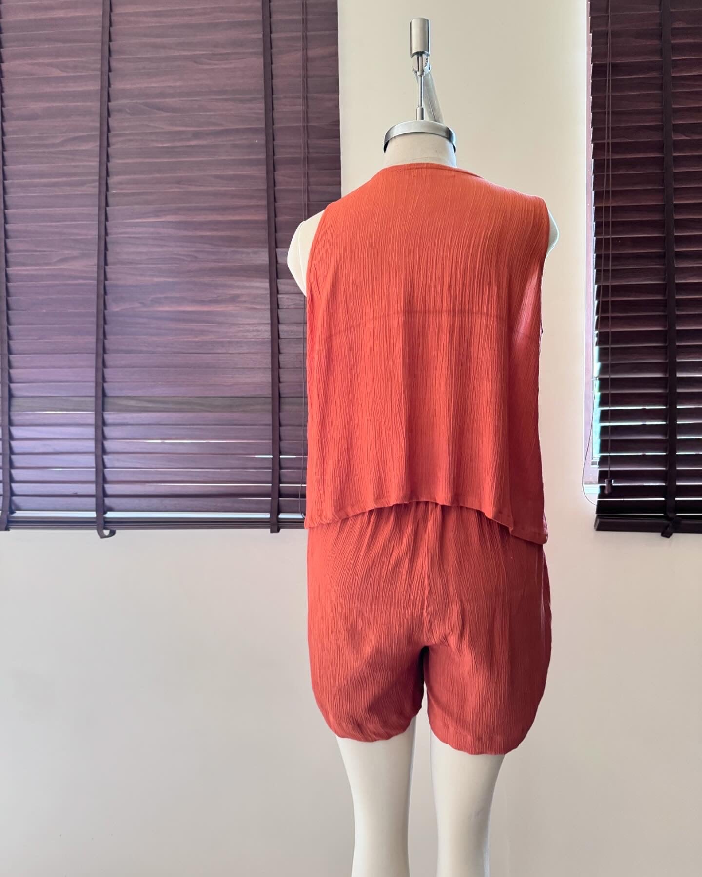 The Coast Set : Coral Orange