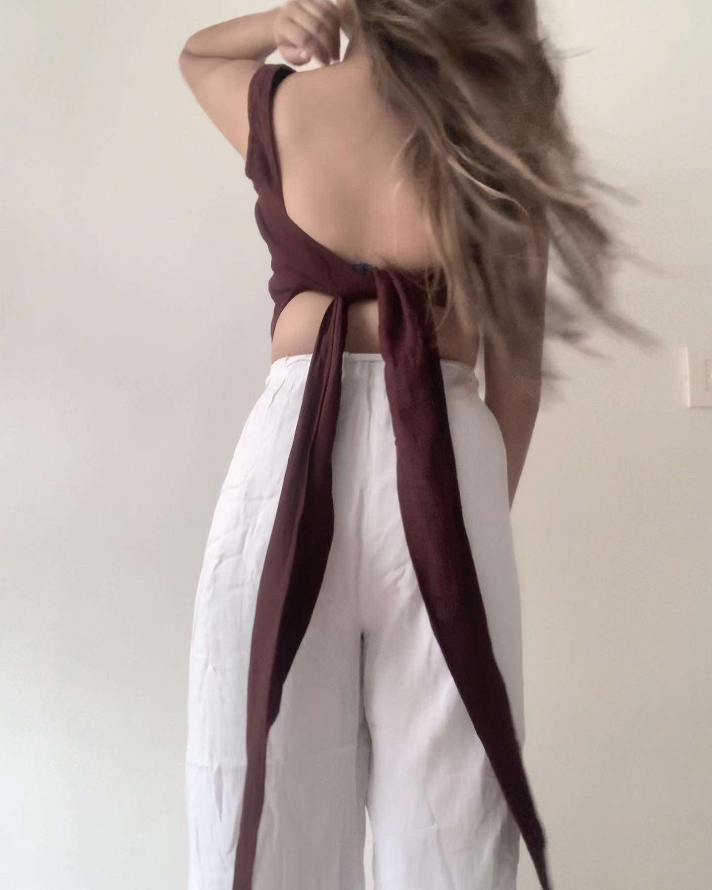 THE SCARF TOP : Chocolate Brown