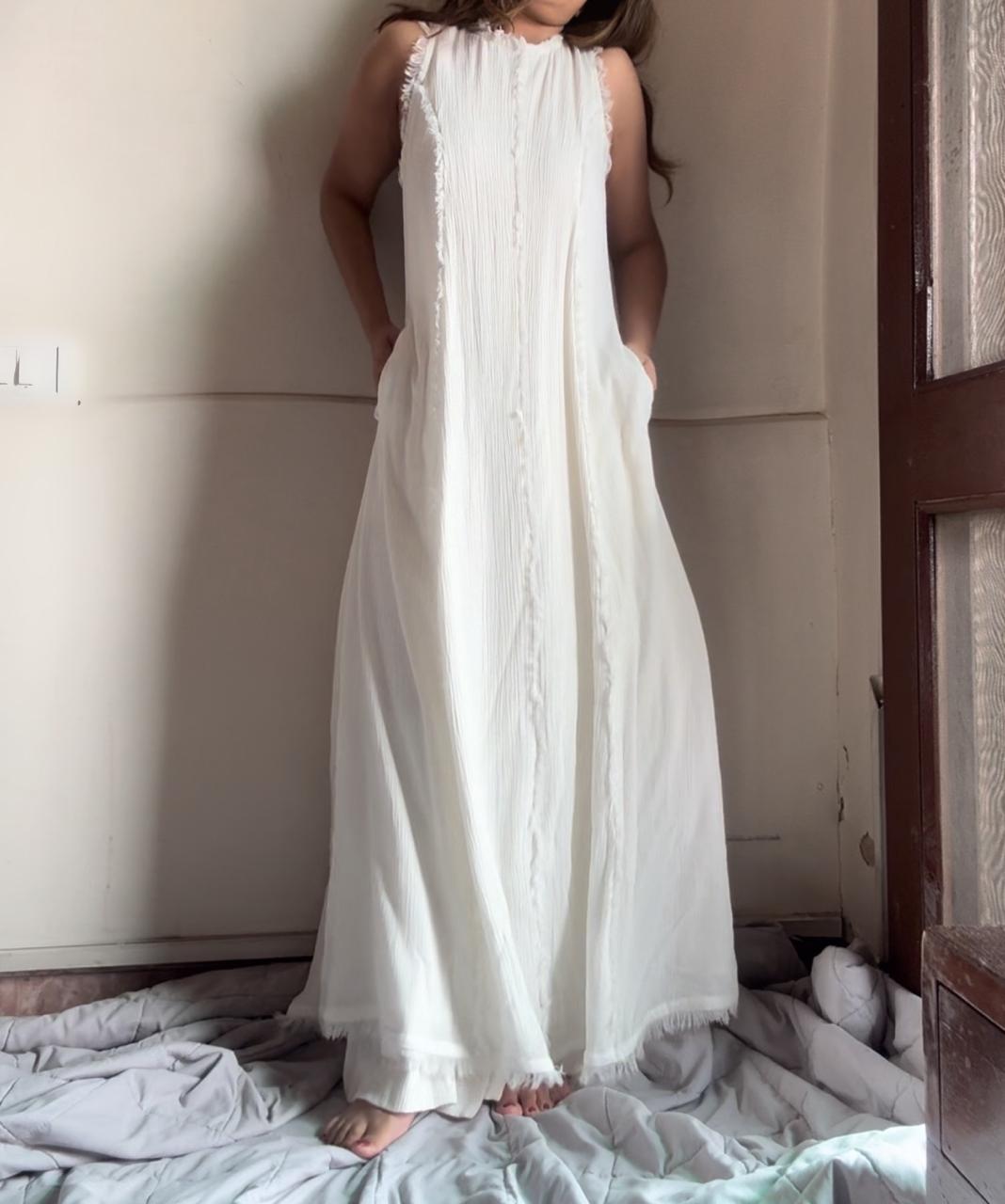 The Zaria Set : White