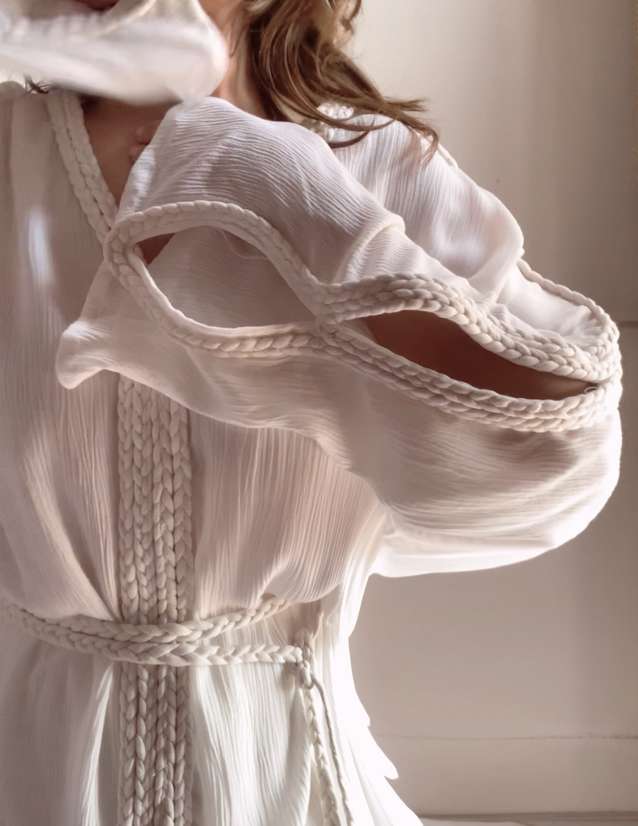 The Hestia : White