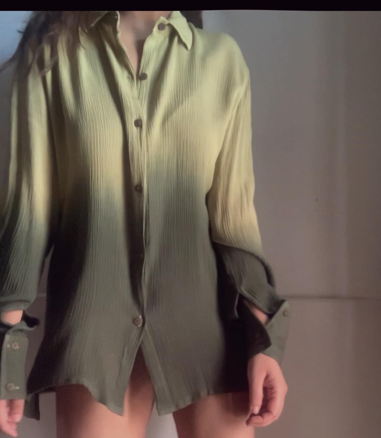 The Sand Shirt : Olive green ombré
