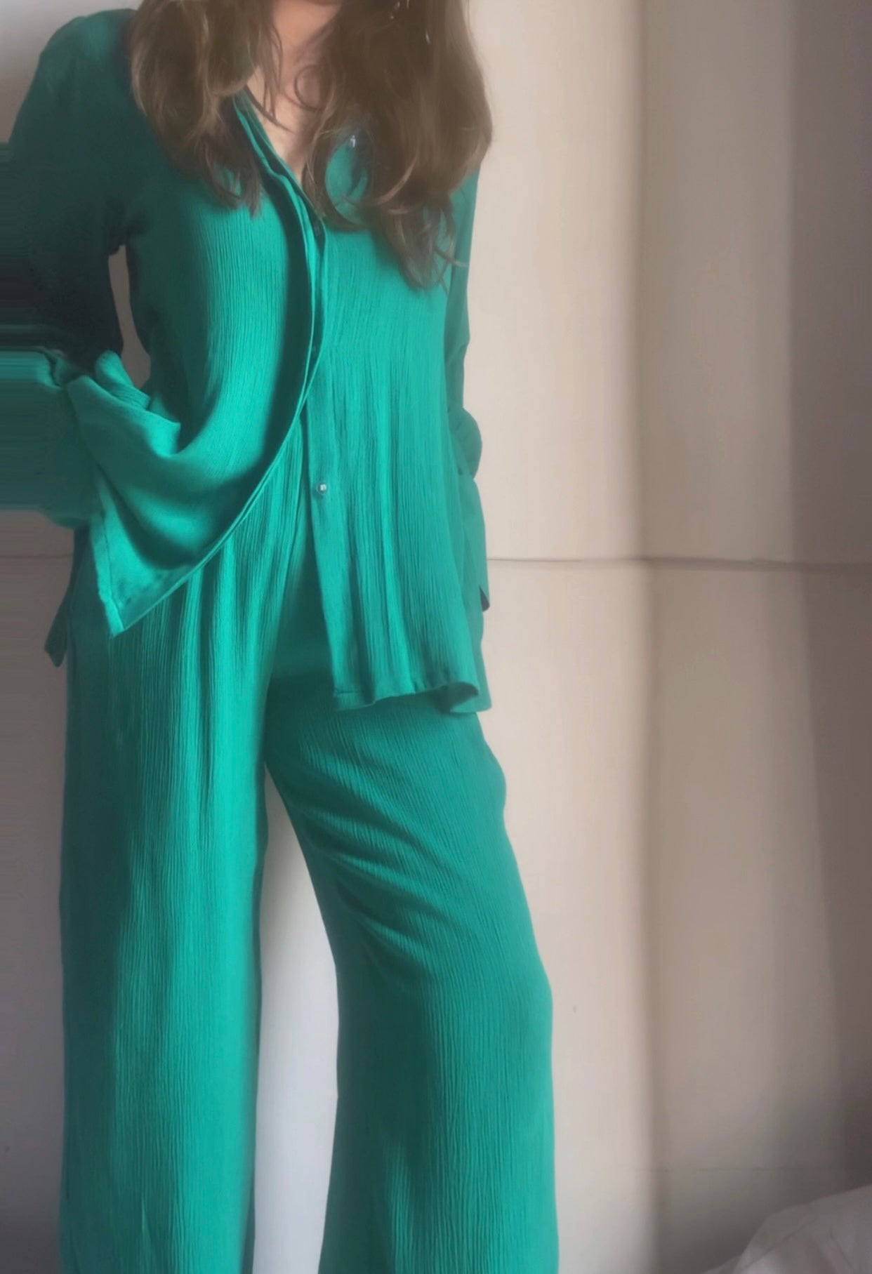 THE SEABED SET : Paris Green