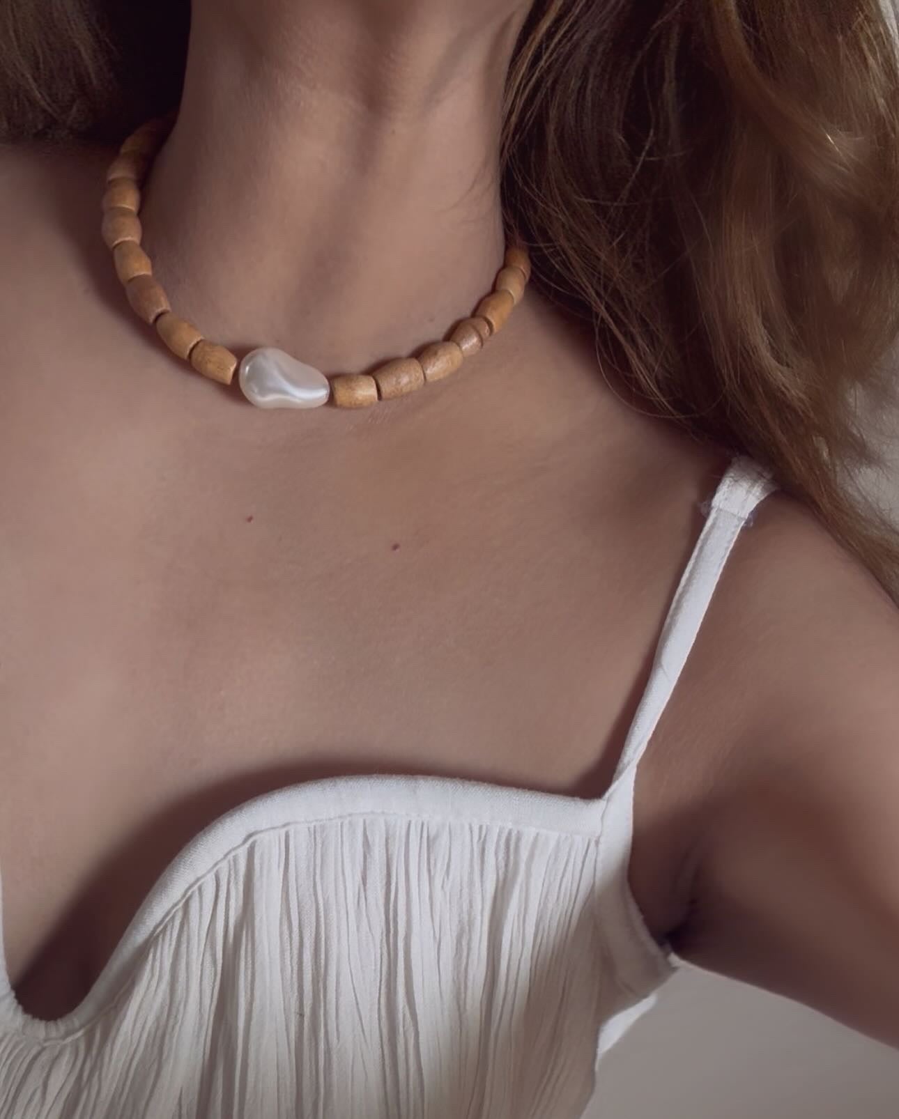 The Grove Glow Necklace