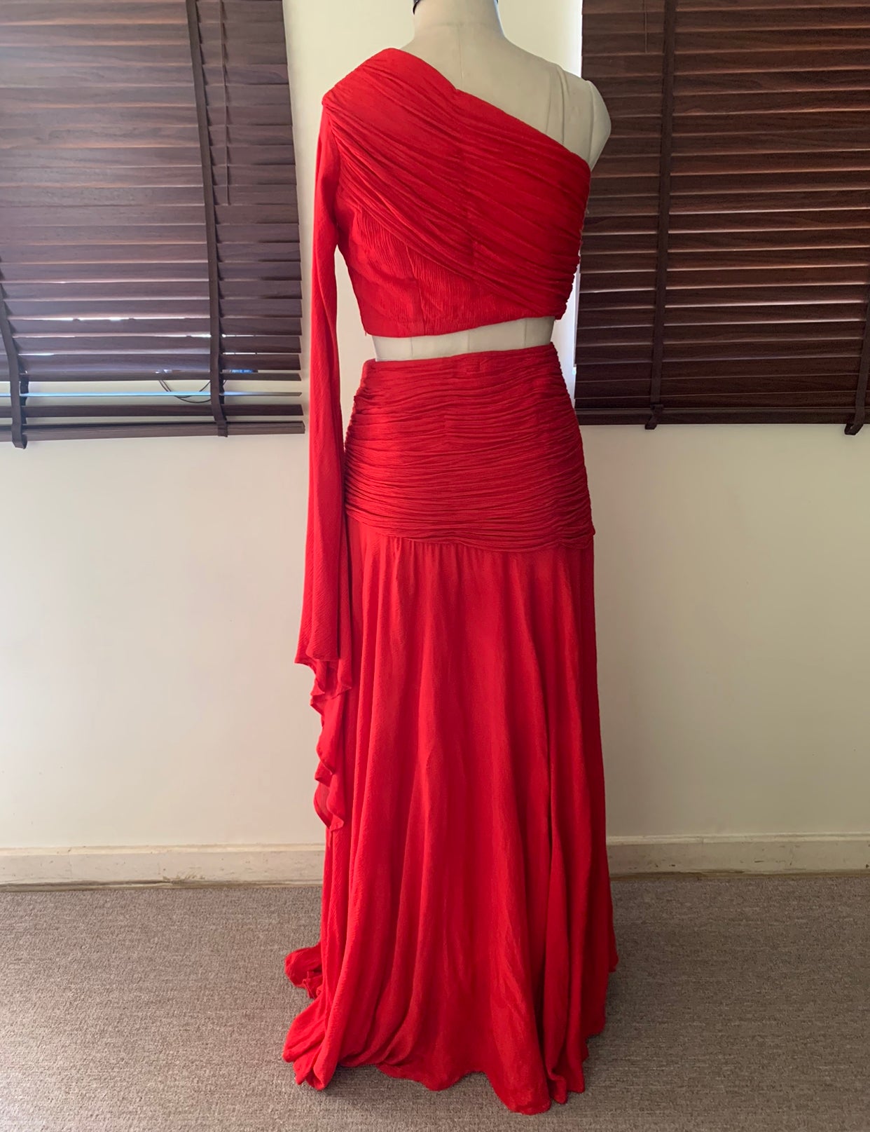 The Rosa : Red