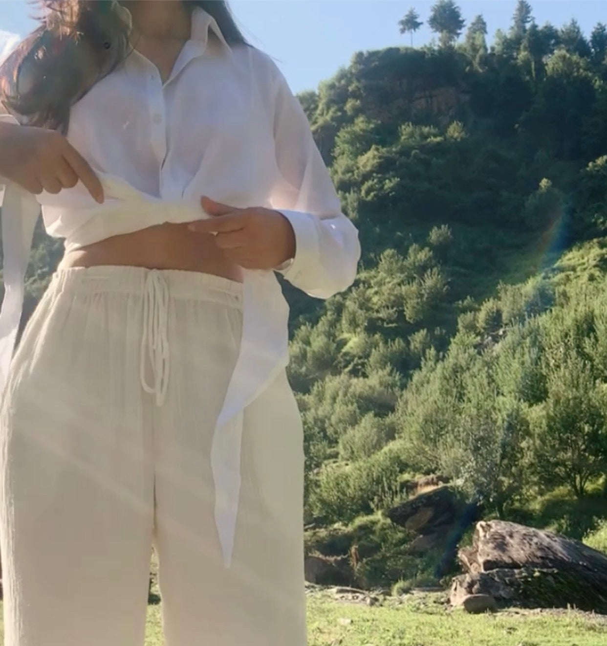 THE LUNA PIENA TIE BLOUSE