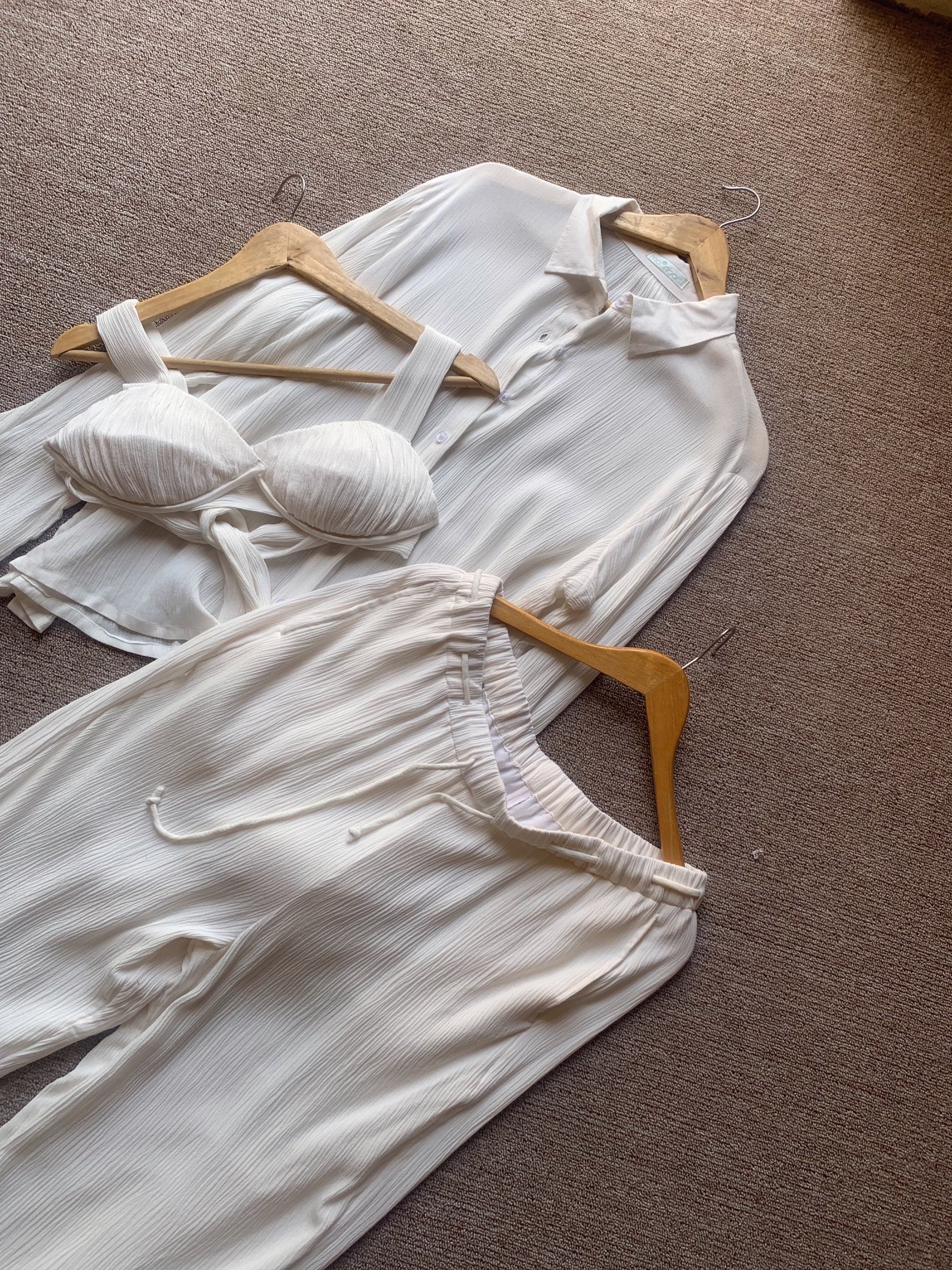 The Sand Set + The Shell Bralette : White