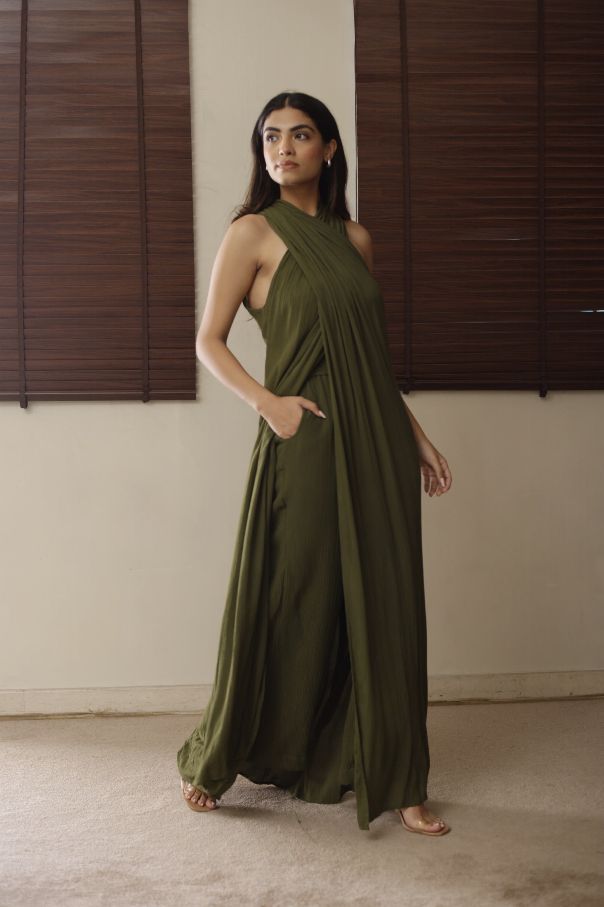 The Daughter Of Poseidon ( back covered ) : Olive