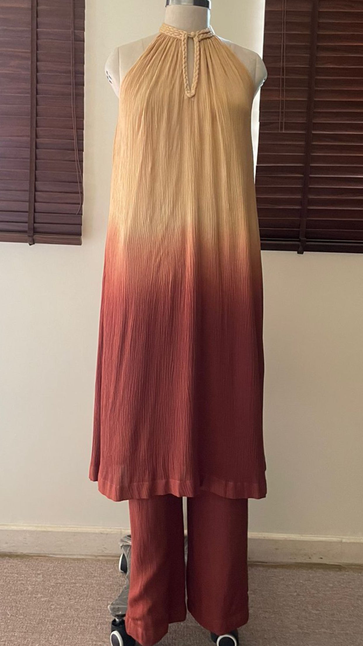 The Mira Set : Beige And Brown Ombré