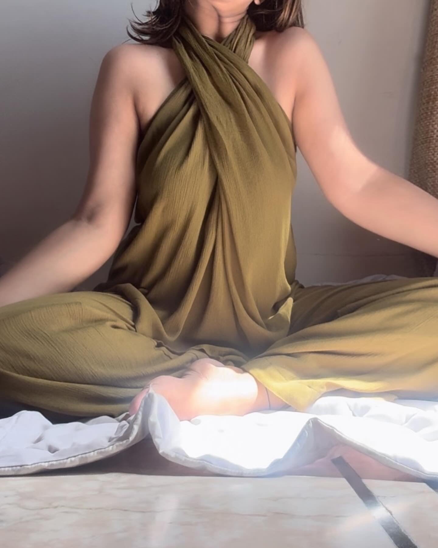 The Poseidon Set ( back covered ) : Light Olive