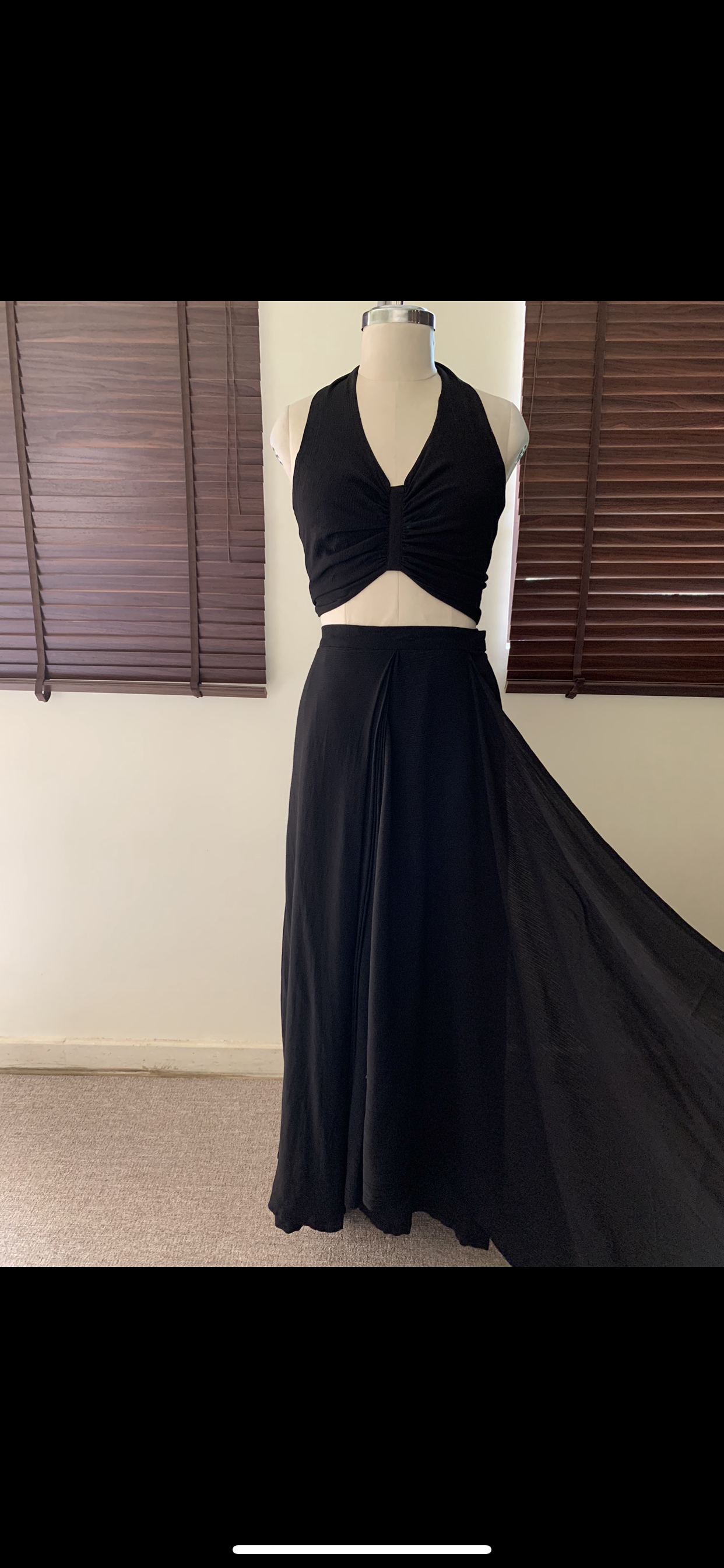 The Pre Draped Saree With Whitsunday Blouse : Black