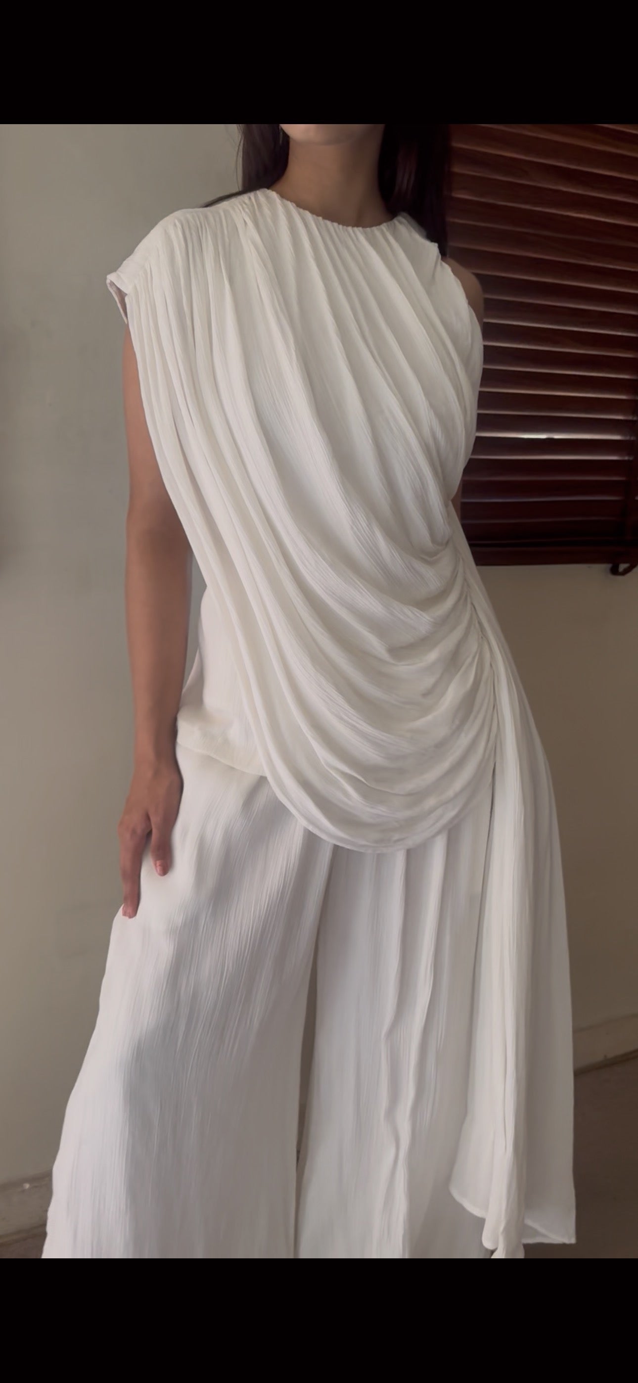 The Ocean Pearl Top : White