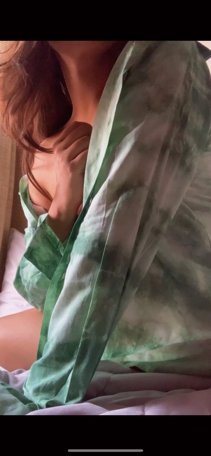 THE SEA OF GREEN SHIRT