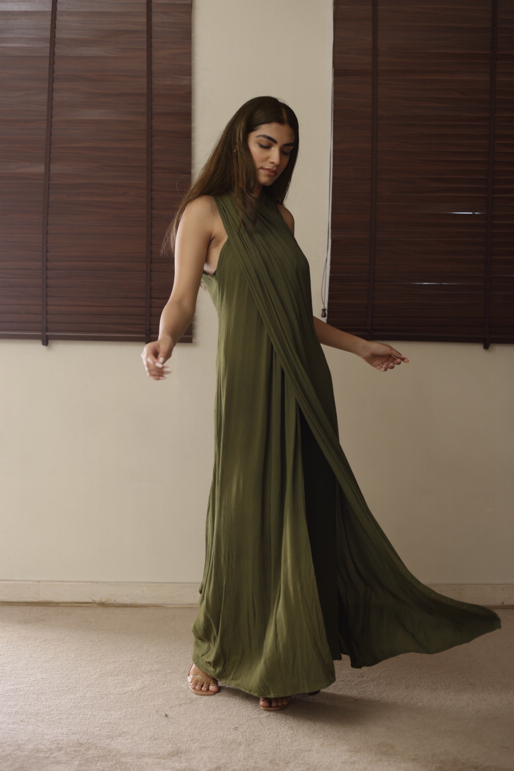 The Daughter Of Poseidon ( back covered ) : Olive