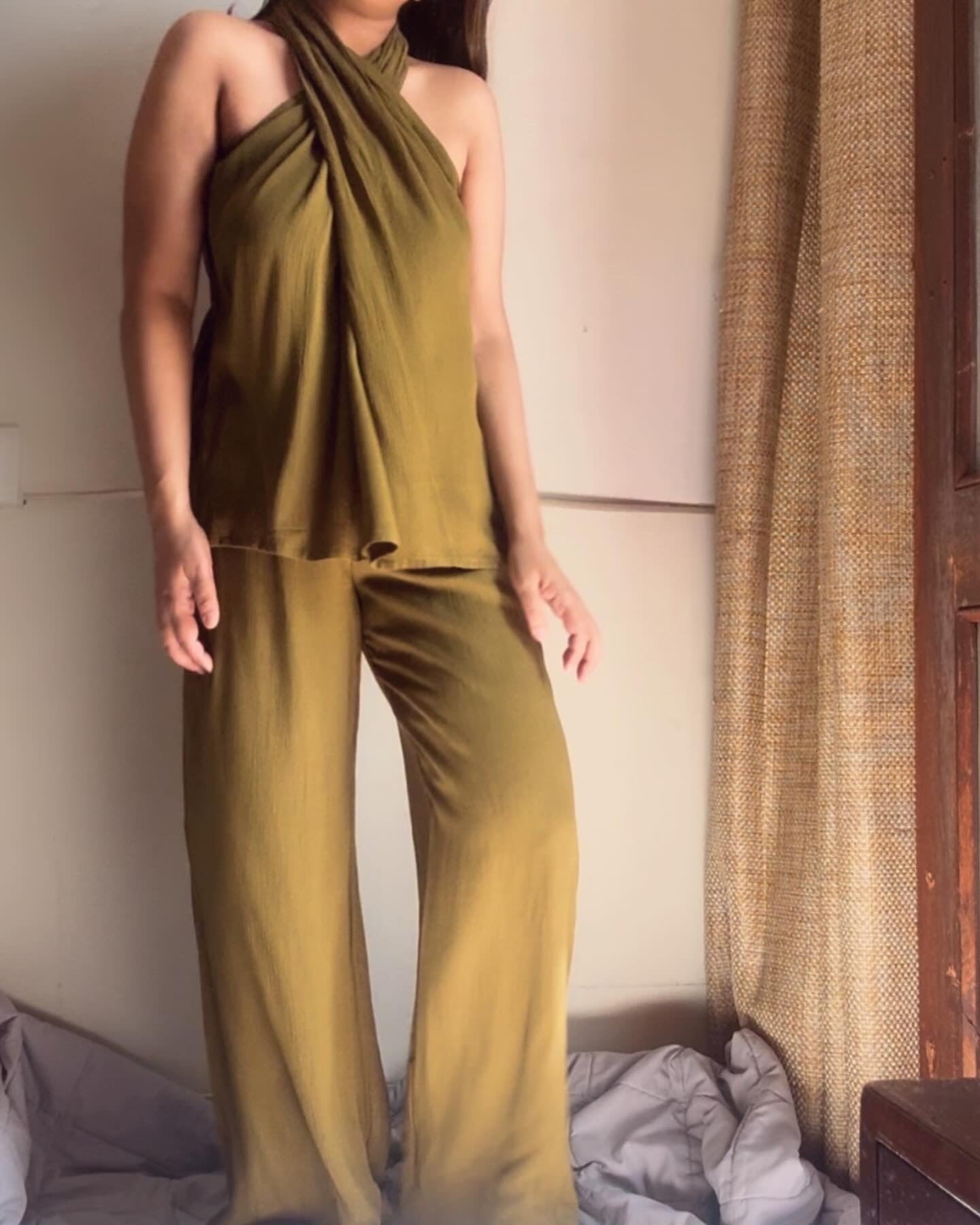 The Poseidon Set ( back covered ) : Light Olive
