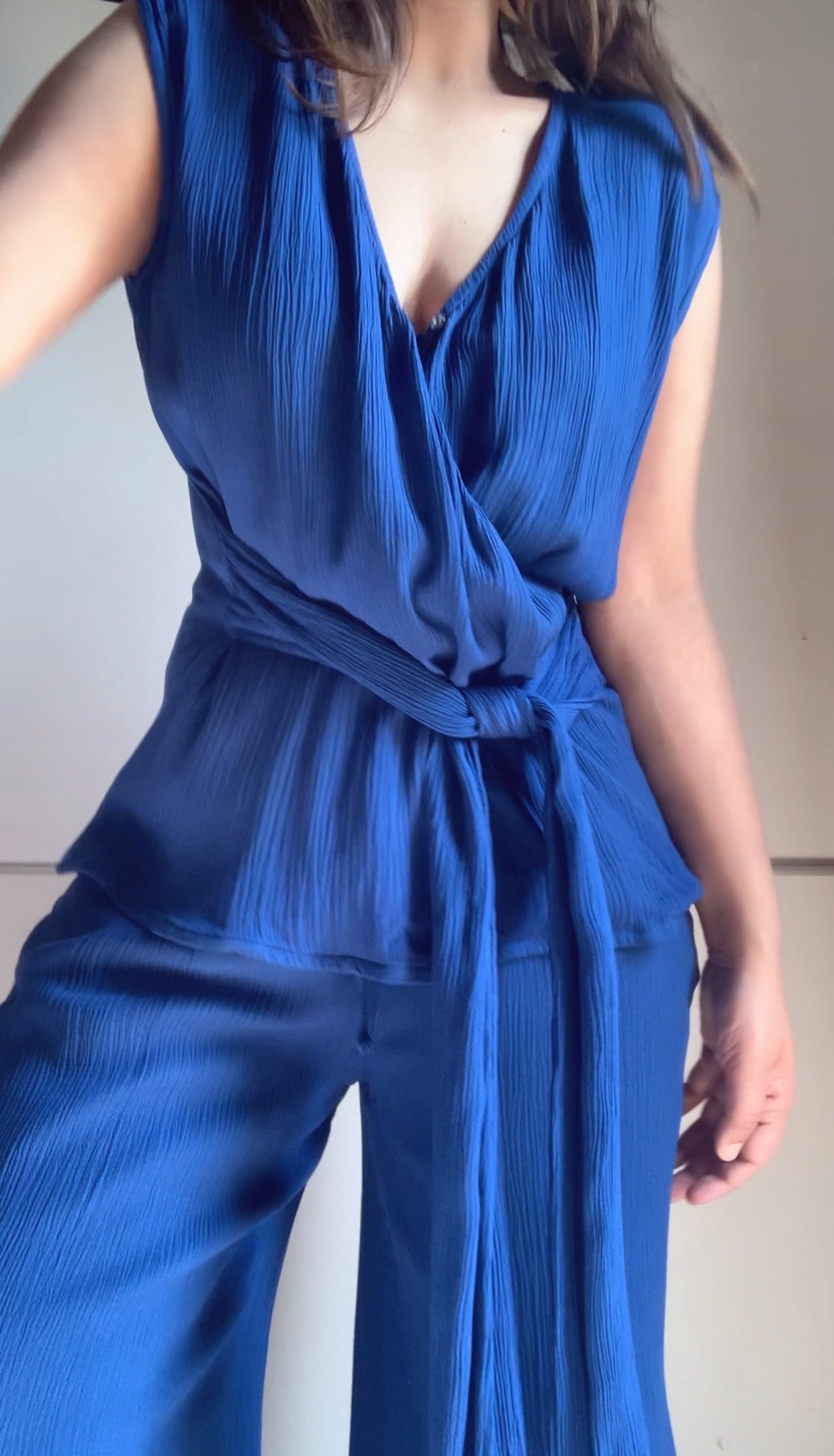 The Surge Of The Sea Set : Electric Blue