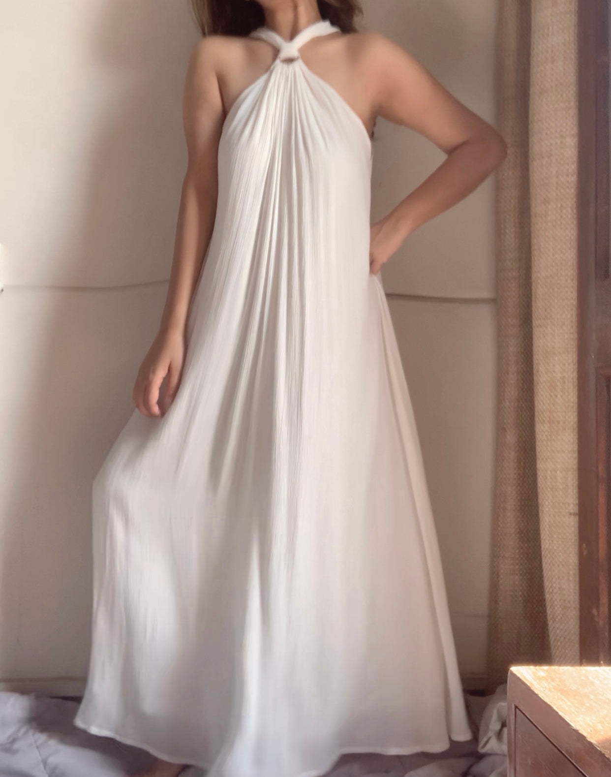 The Aurele Maxi : White
