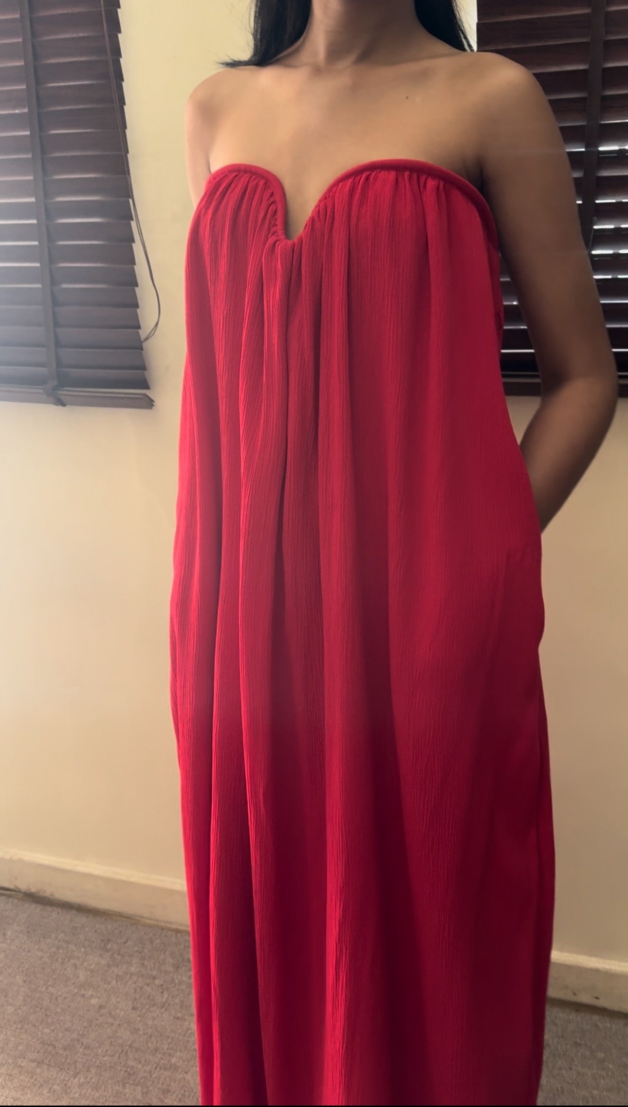 Valencia Strapless Maxi : Red