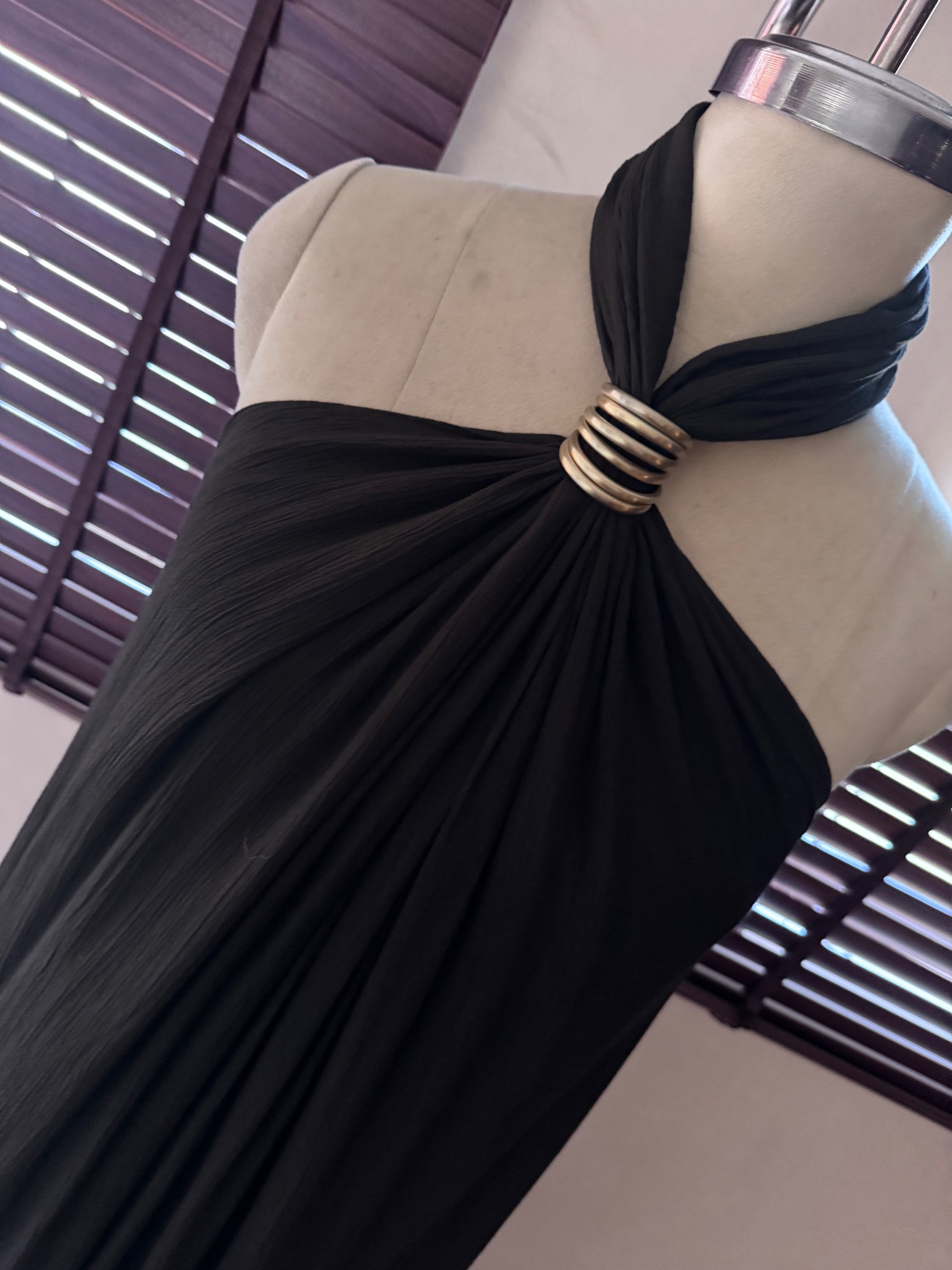 The Gloria Aurum Maxi : Black