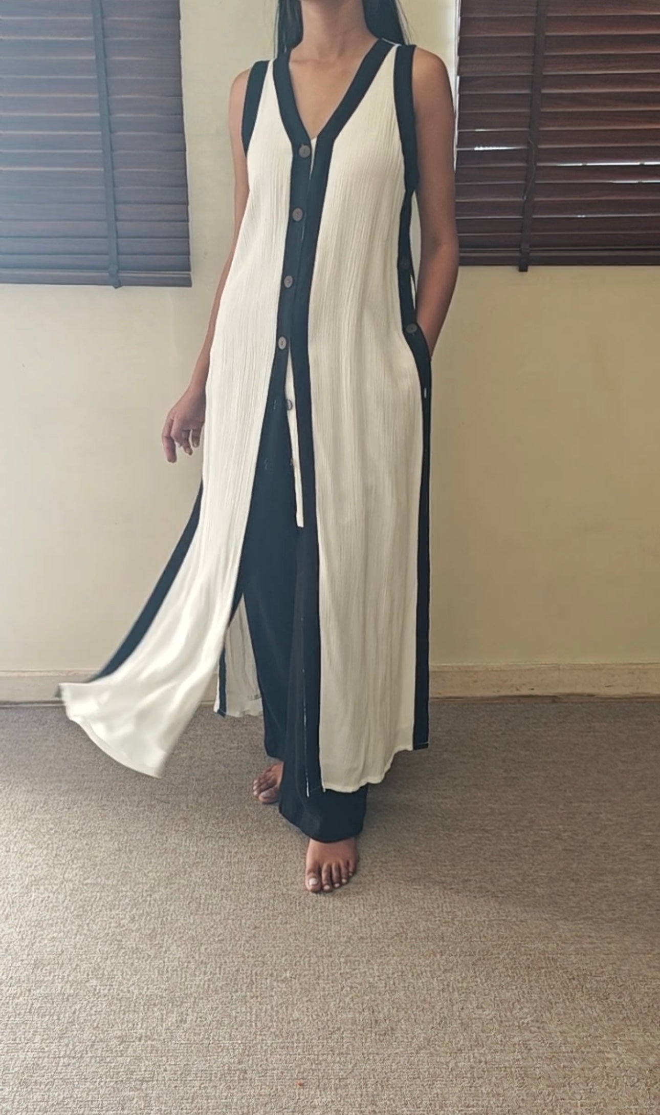 Juliet Set : White And Black