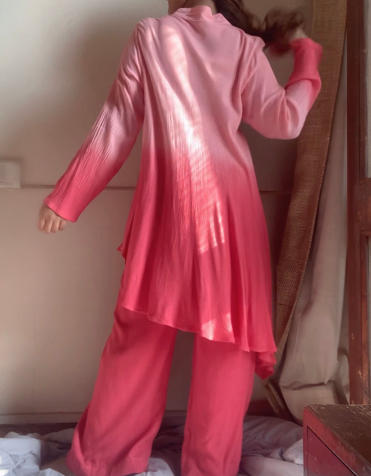 The Cora Set With Sleeves : Light Pink Ombré