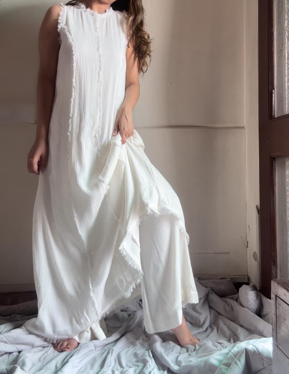 The Zaria Set : White