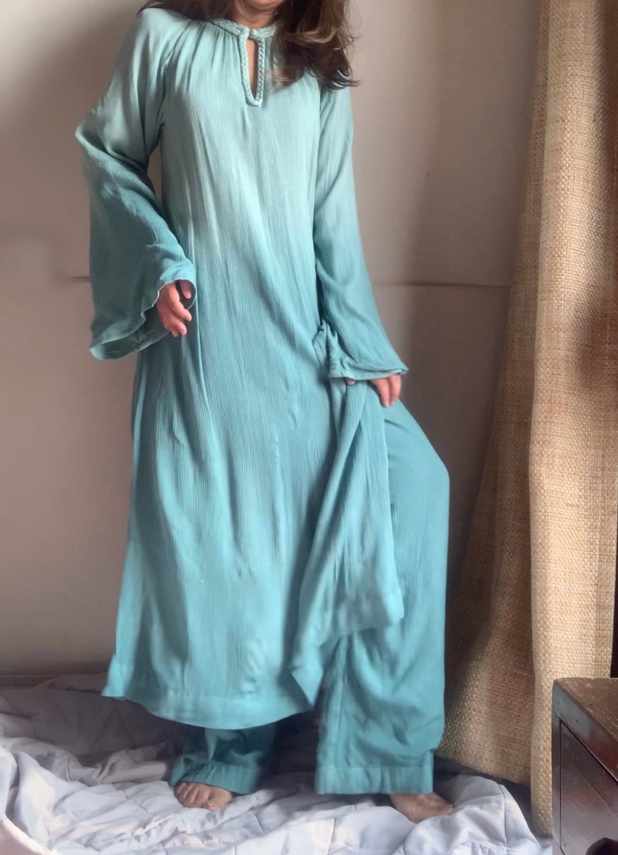 The Mira Set Sleeves : Light Teal Ombré