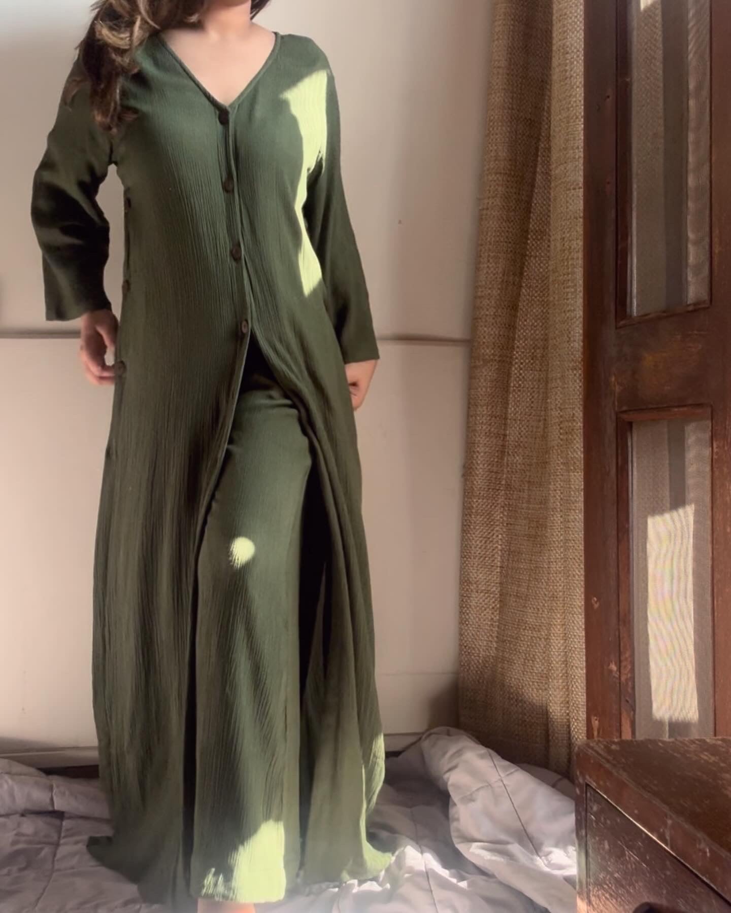 The Juliet Set With Sleeves : Olive