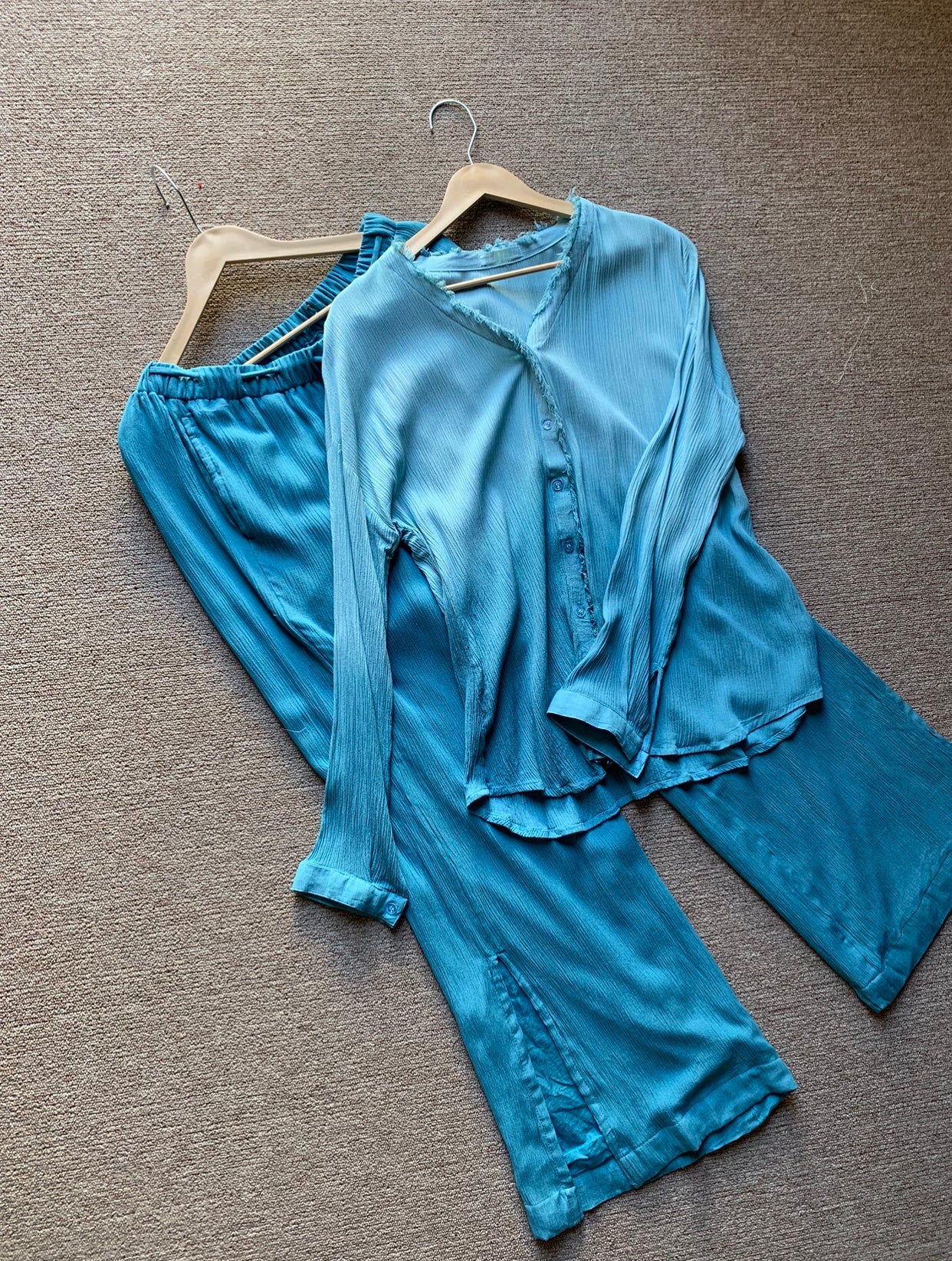 The Wavelet Set : Water Blue Ombré