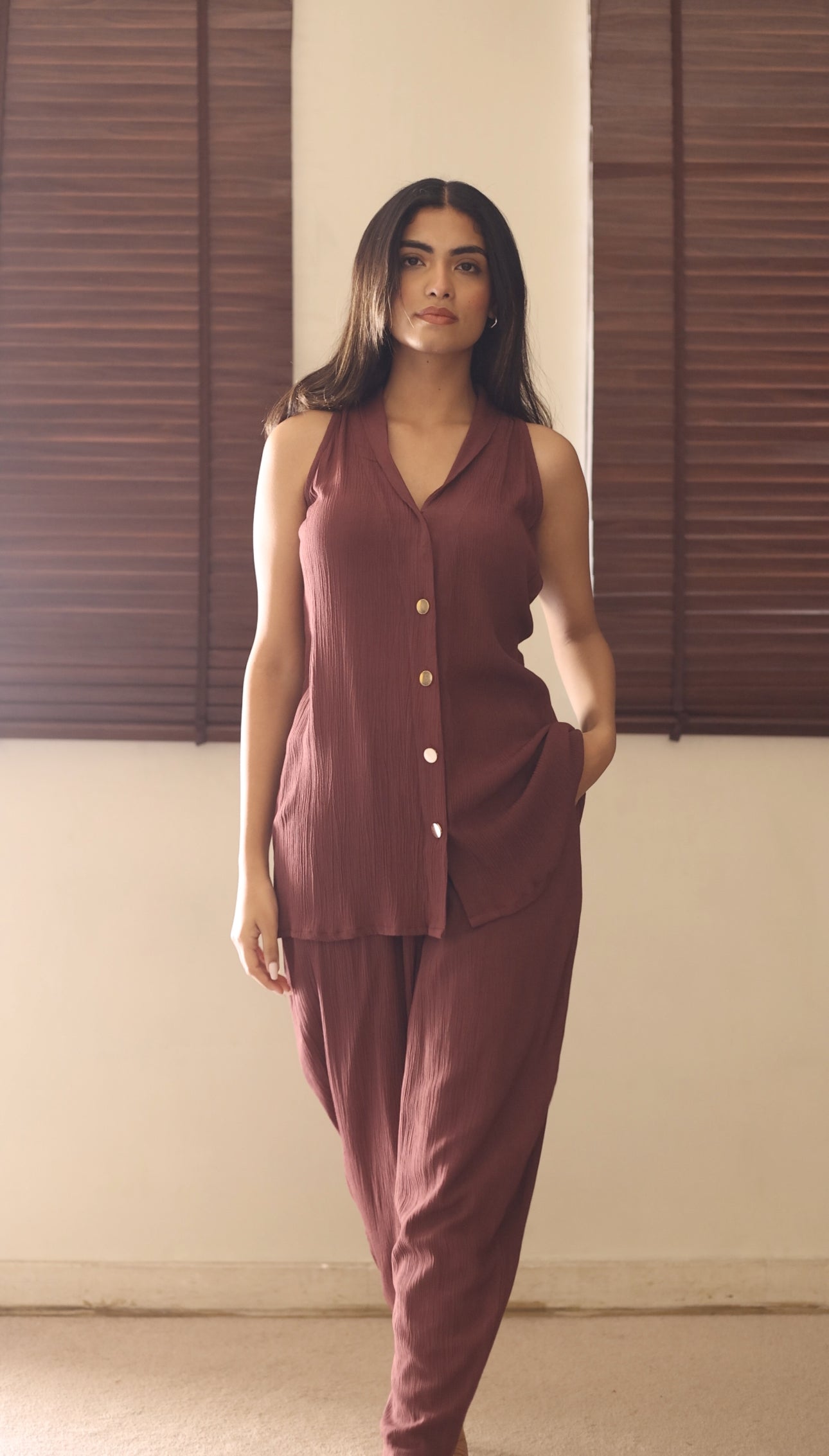 The Canyon Set : Brown