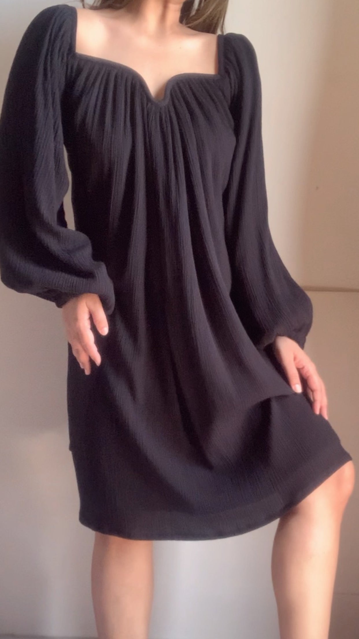 The Valentina Dress : Black