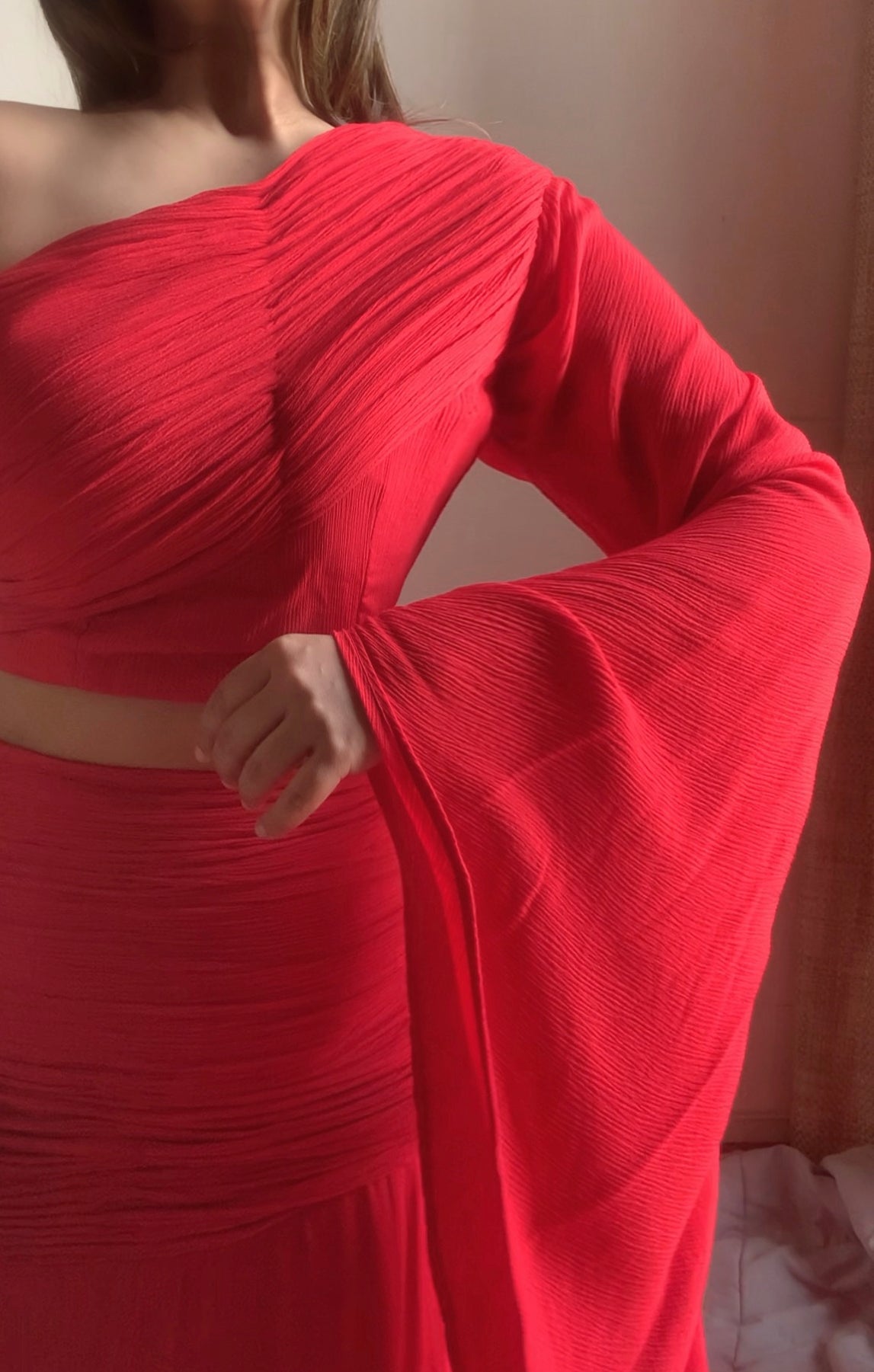 The Rosa : Red