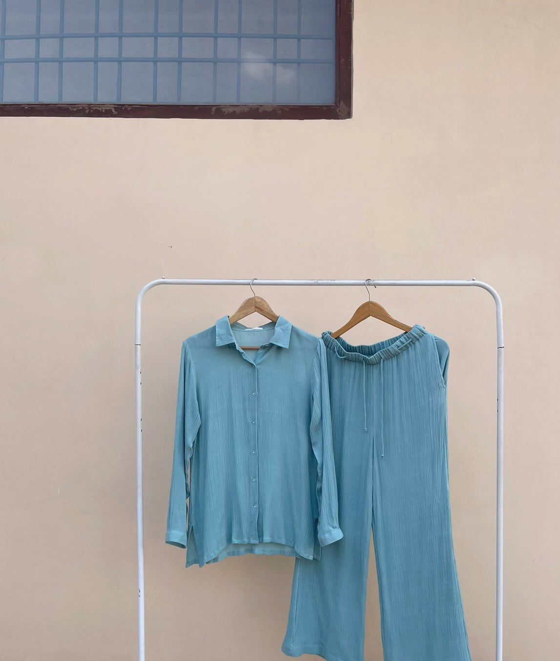 The Sand Set : Light Teal
