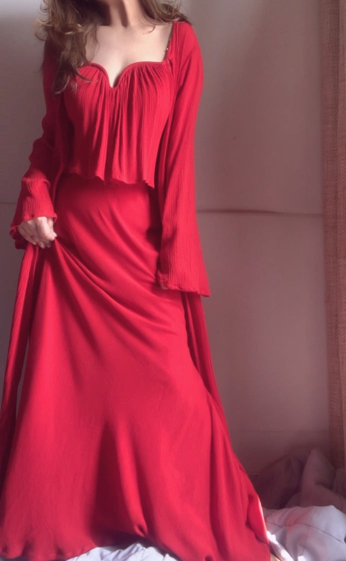 The Stella : Red