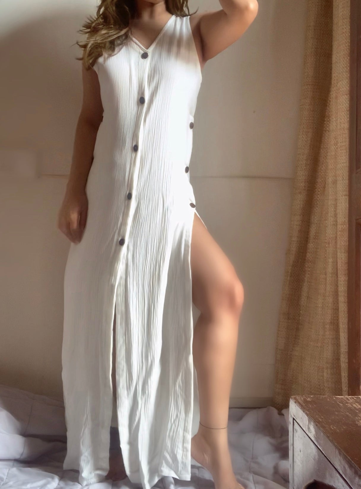 The Juliet : White