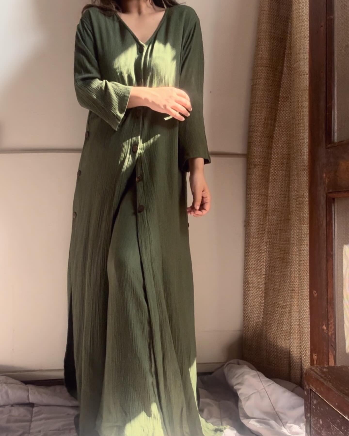 The Juliet Set With Sleeves : Olive