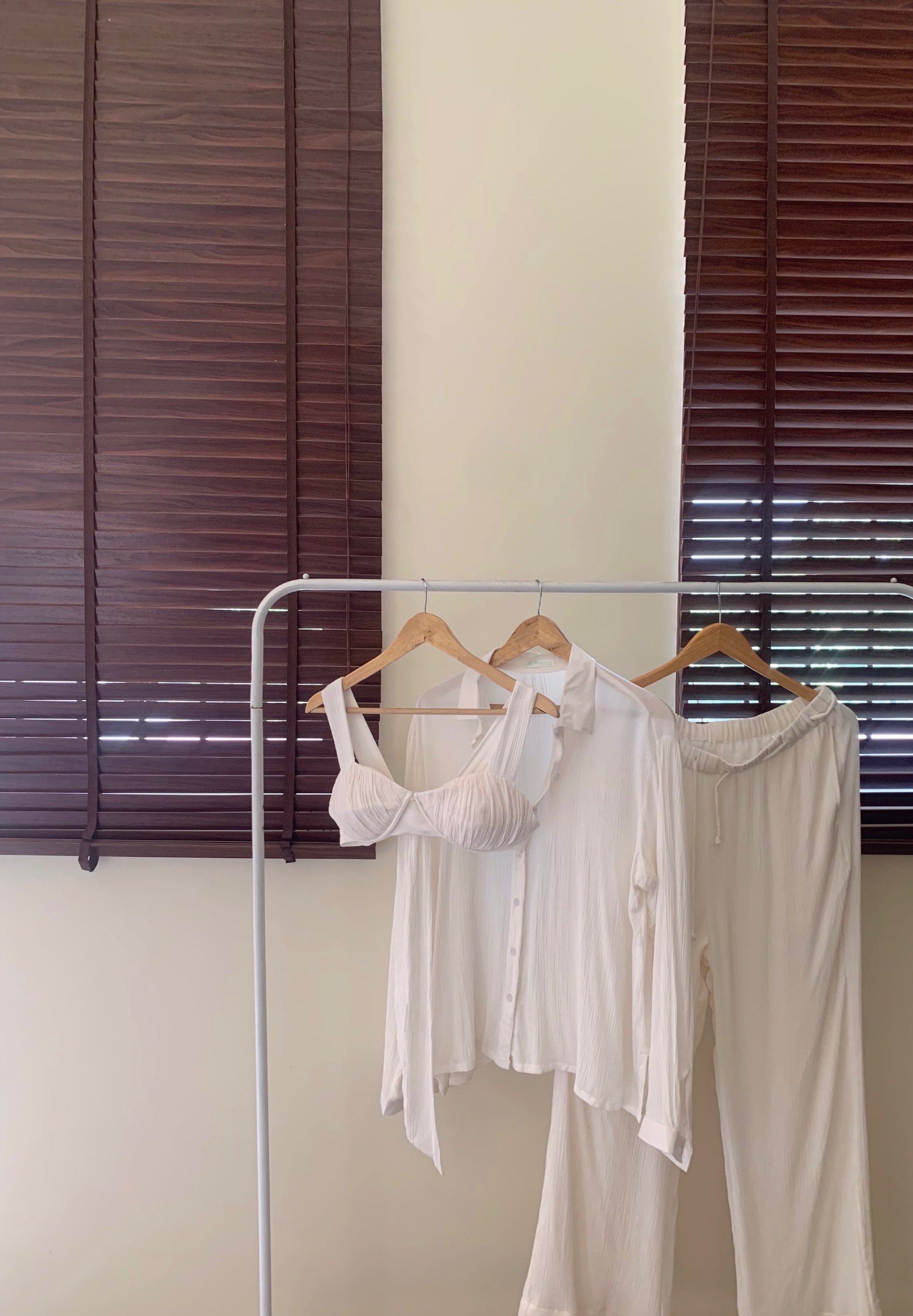 The Sand Set + The Shell Bralette : White