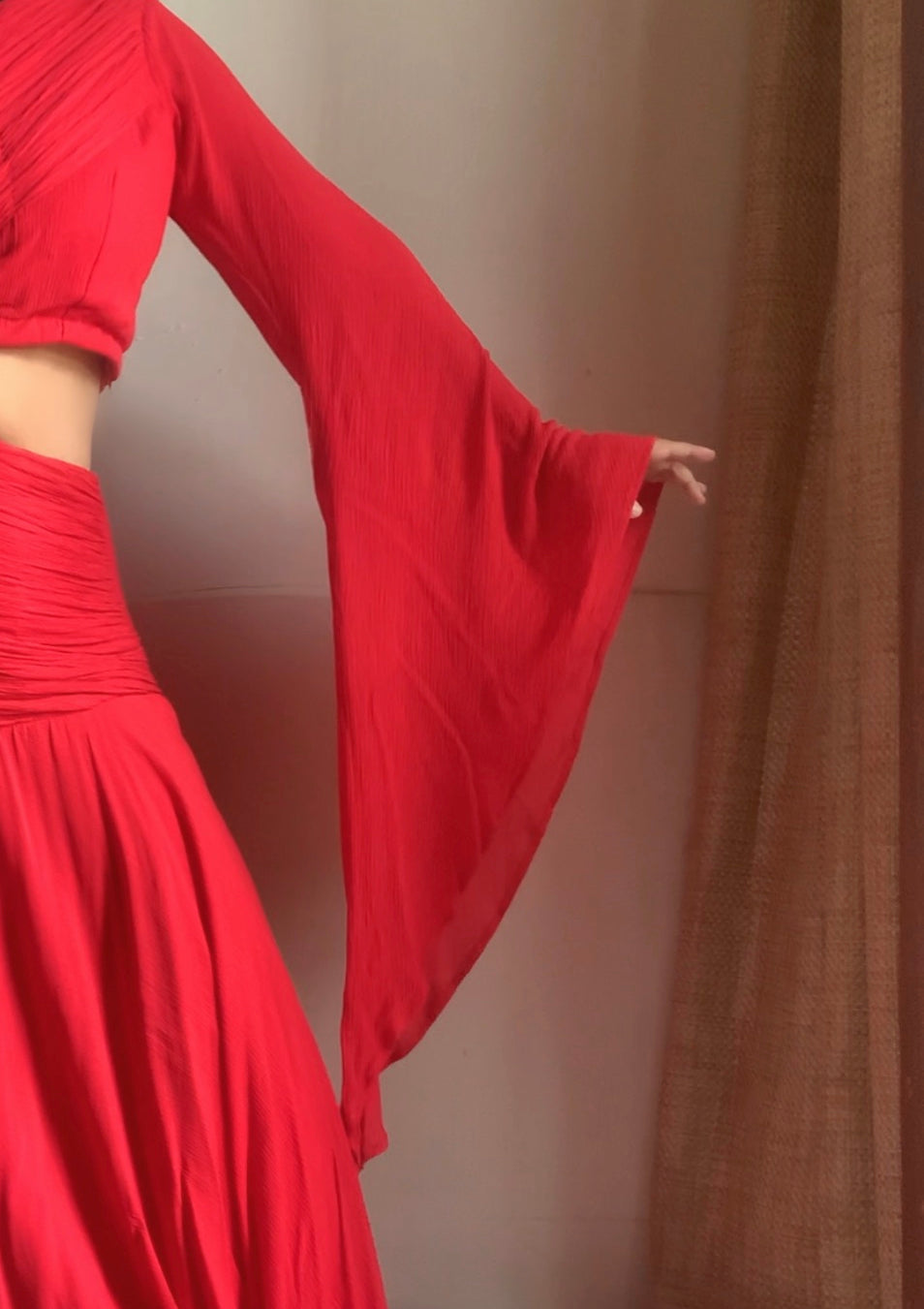 The Rosa : Red