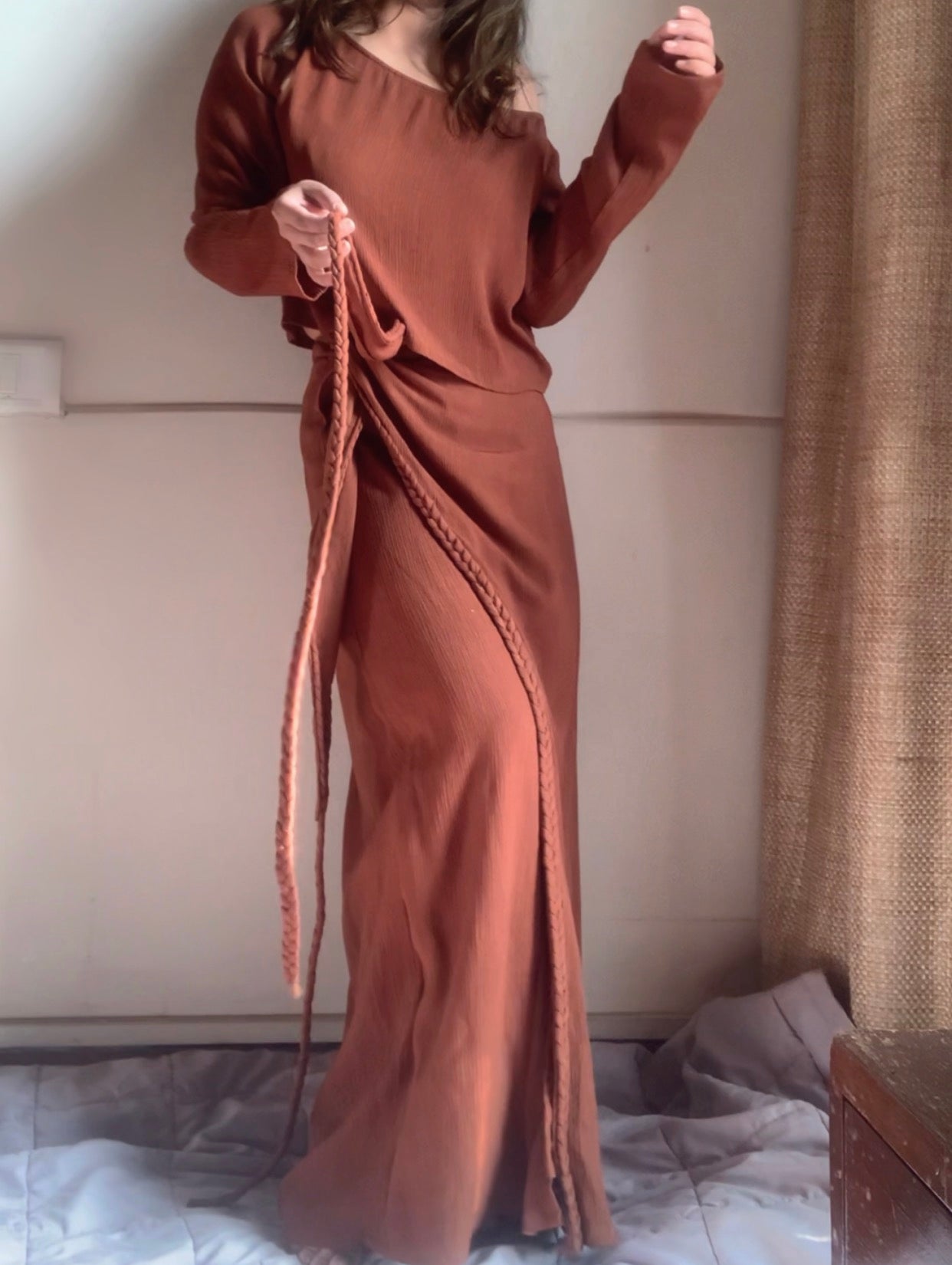 The Valencia : Brown