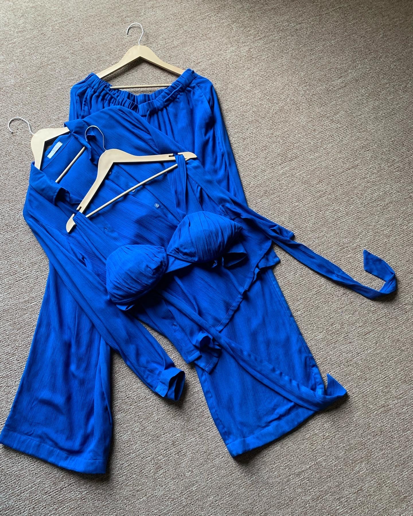 The Sand Set + The Shell Bralette : Royal Blue