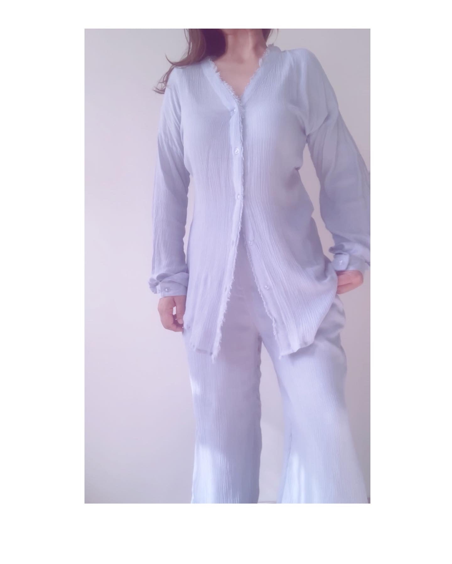 ICE BLUE WAVELET SET