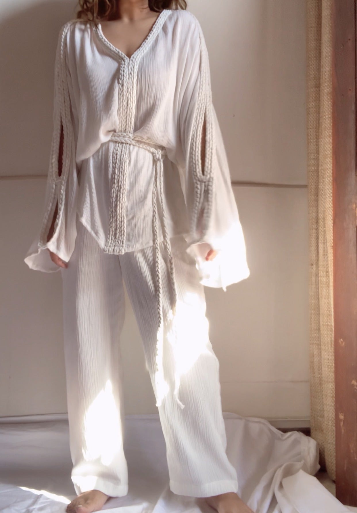 The Hestia : White